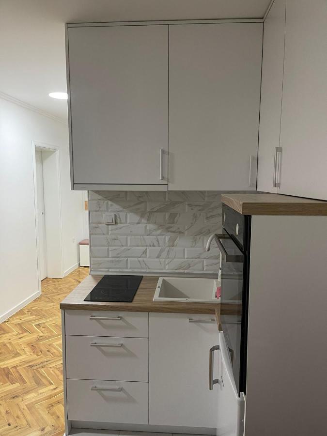 Apartmán Stan Centar Ns Novi Sad Exteriér fotografie