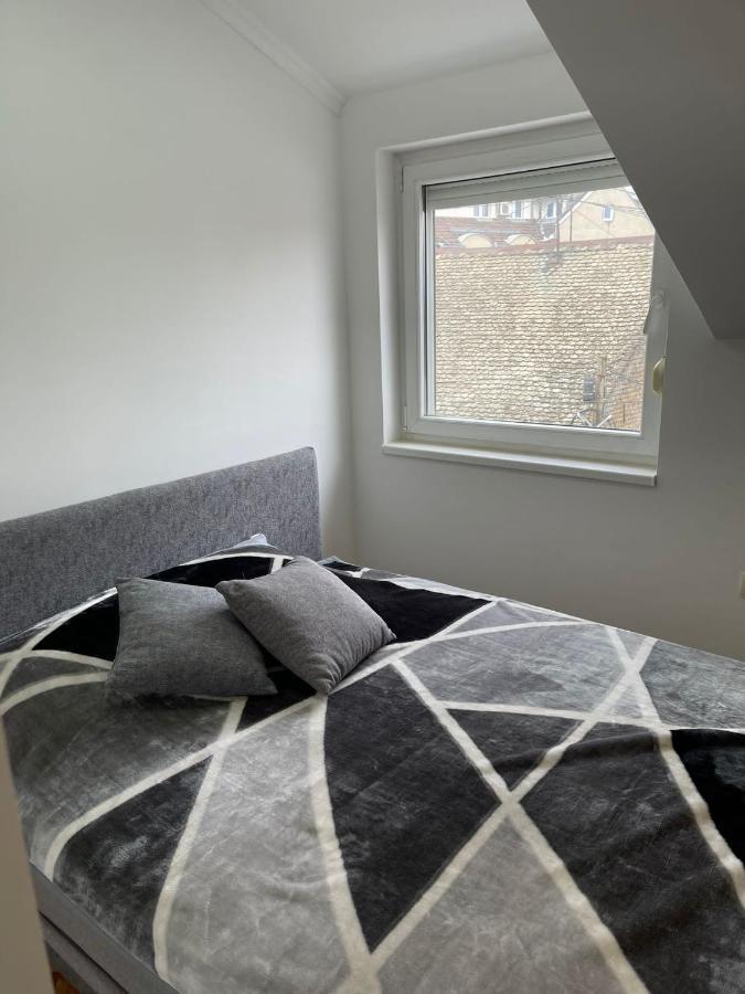 Apartmán Stan Centar Ns Novi Sad Exteriér fotografie